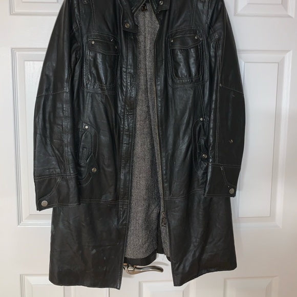 Leather jacket - Picture 6 of 6